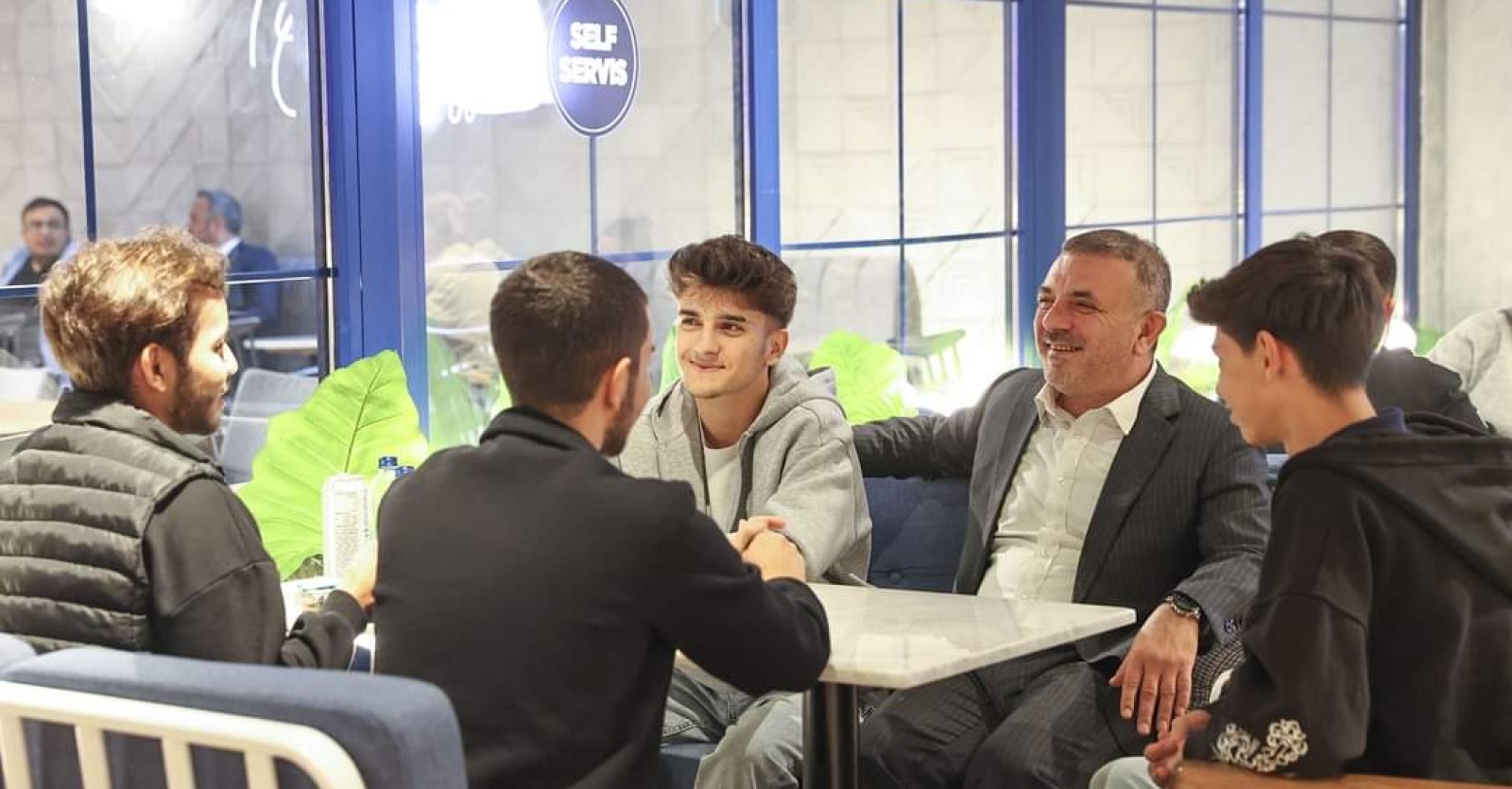 BAŞKAN ERCAN “ARASTA SİNCAN”I GEZDİ