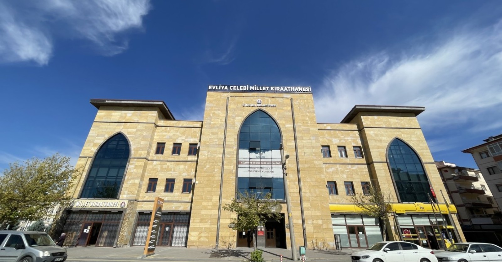 EVLİYA ÇELEBİ KÜLTÜR MERKEZİ SİNCAN’DA 7’DEN 70’E HERKESE HİZMET VERİYOR