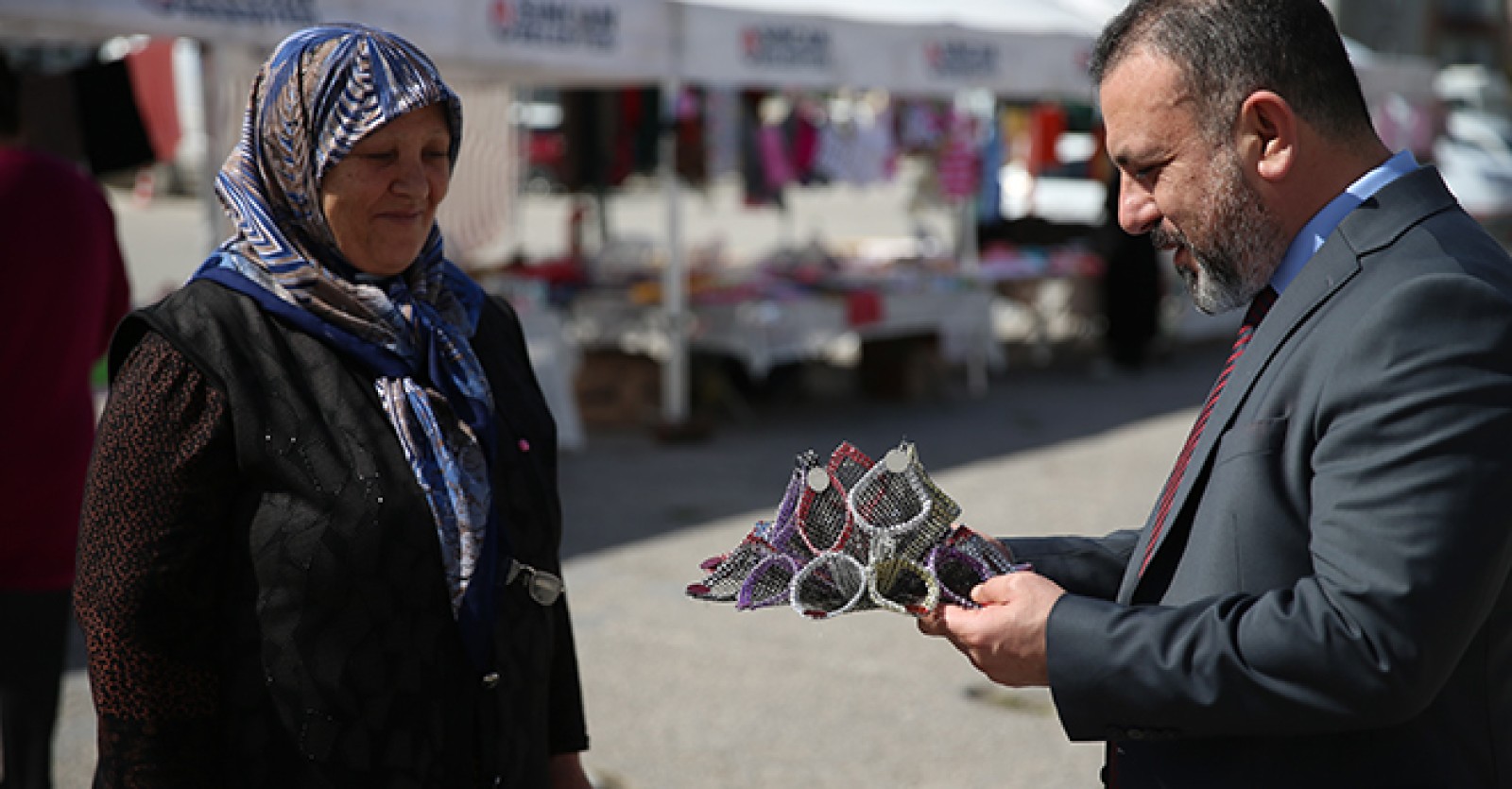 SİNCANLI HANIMLAR HEM ÜRETİYOR HEM KAZANIYOR