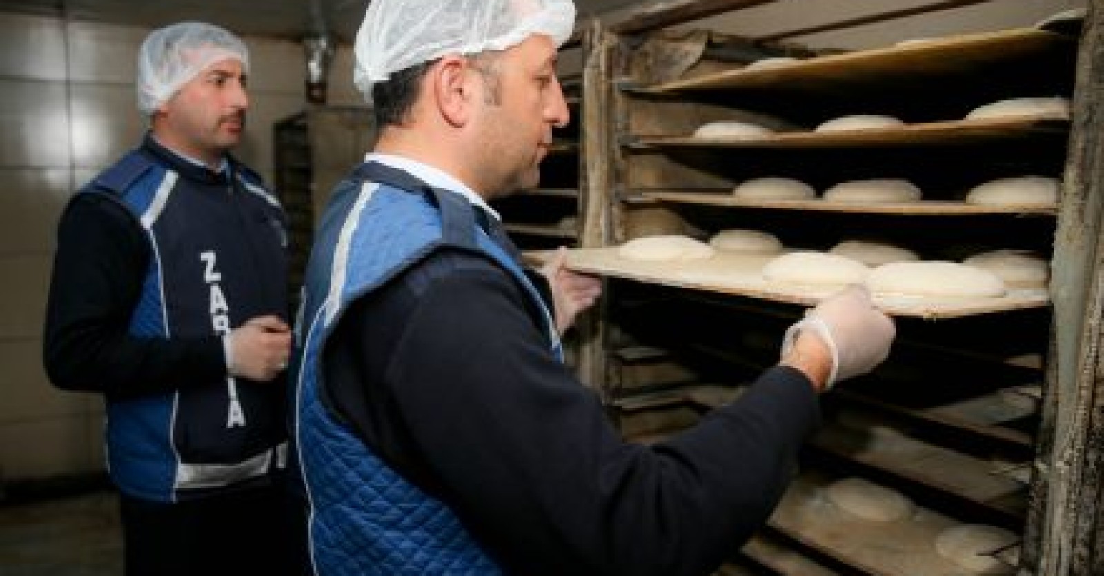 SİNCAN’DA EKSİK GRAMAJLI EKMEK SATAN İŞLETMELERE CEZA