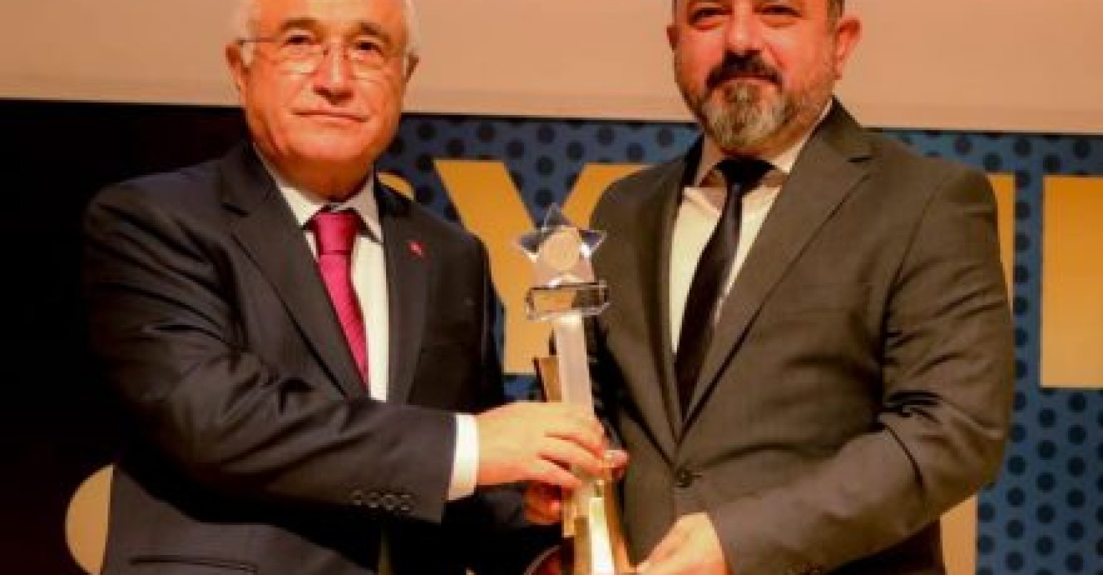 SİNCAN BELEDİYE BAŞKANI MURAT ERCAN “YILIN BELEDİYE BAŞKANI” SEÇİLDİ