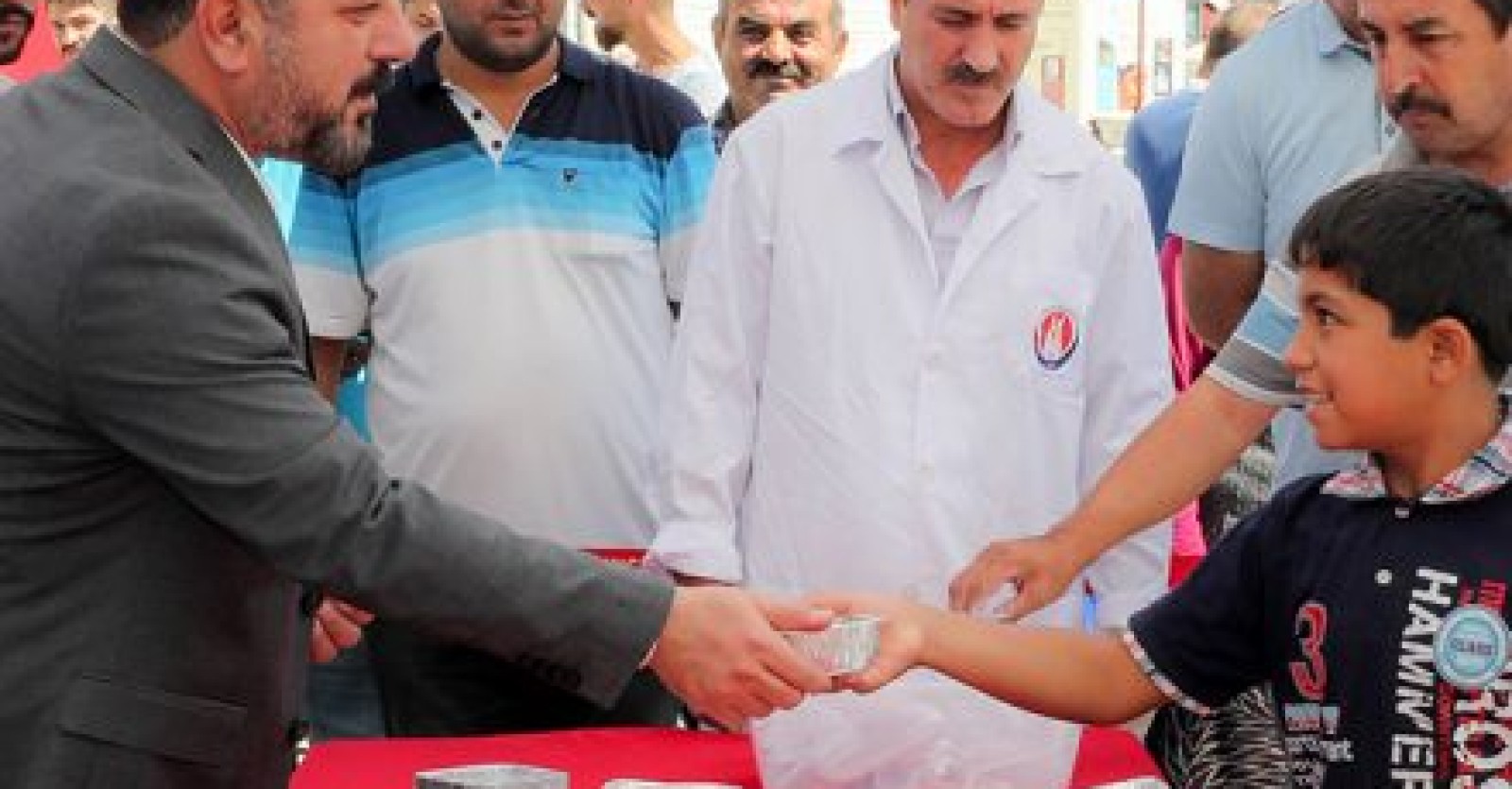 SİNCAN BELEDİYESİNDEN AŞURE İKRAMI