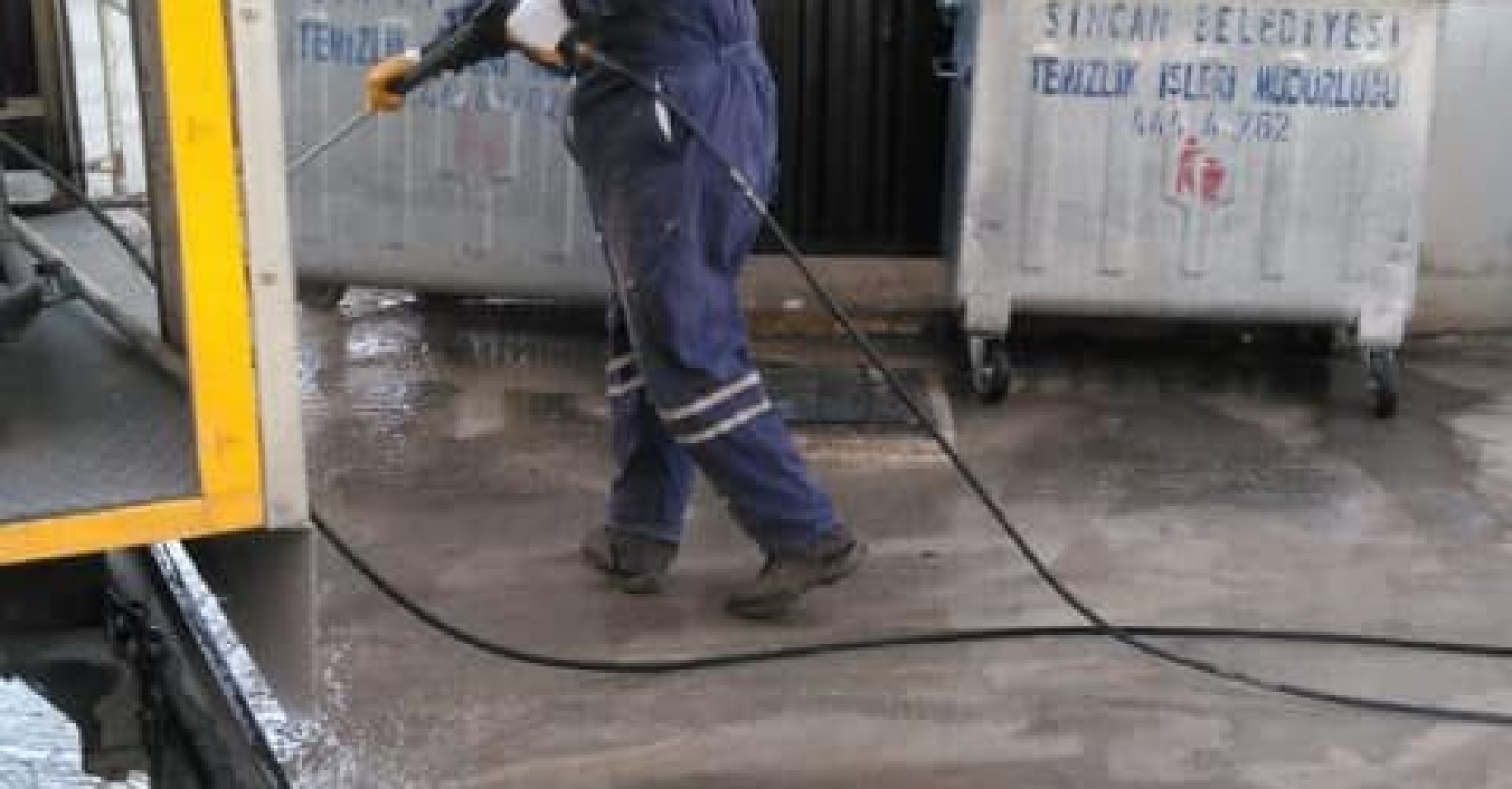 Genel temizlik çalışmalarımız, Sincanımızda tüm hızıyla devam ediyor.