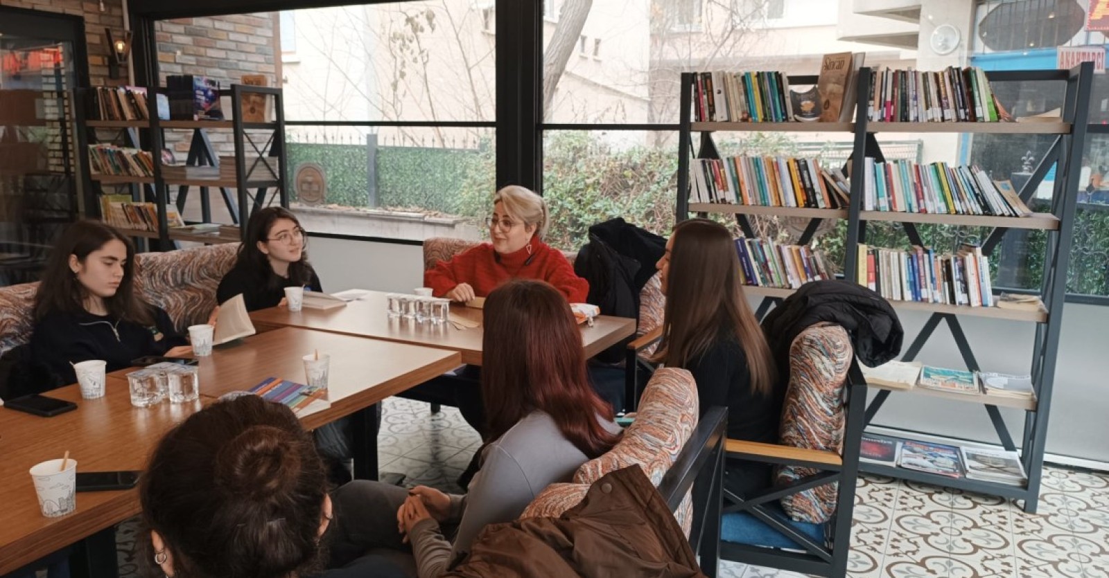 KİTAP KAFE’DE HER GÜNE BİR ETKİNLİK