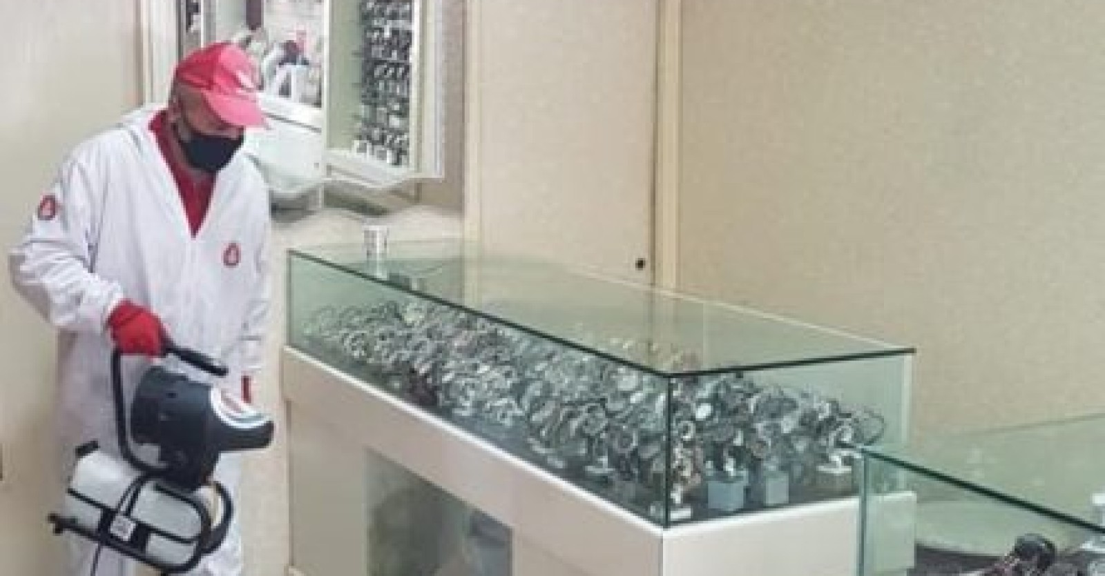 Koronavirüsle mücadelemiz aralıksız devam ediyor.