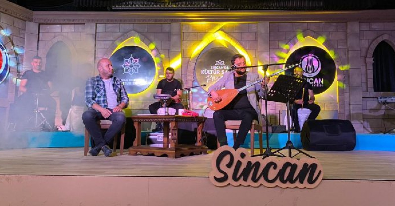 SİNCAN’DA KÜLTÜR VE SANAT RÜZGARI HIZ KESMİYOR