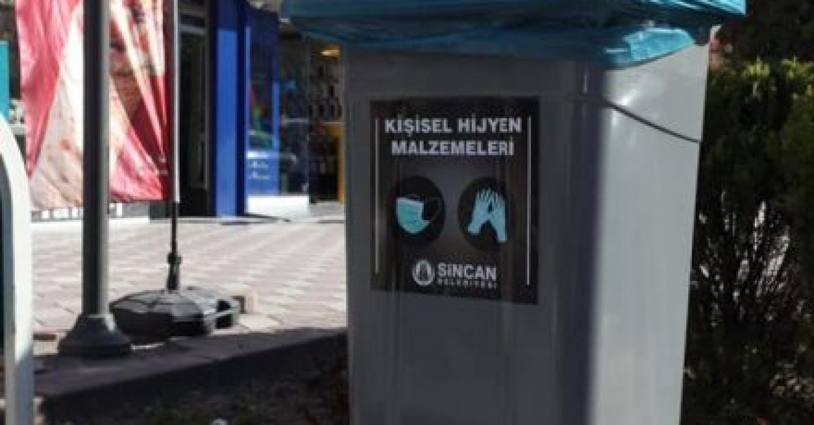 Sincan Belediyesi olarak, ilçemizde 100 noktaya özel atık kutuları yerleştirdik.