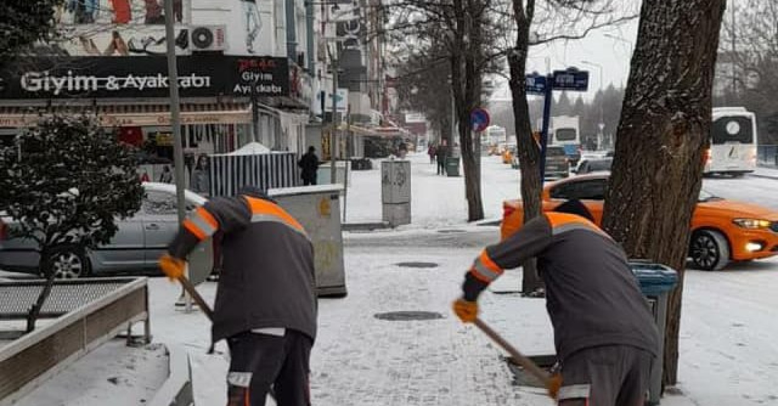 Sincanımıza yılın ilk karı düştü.