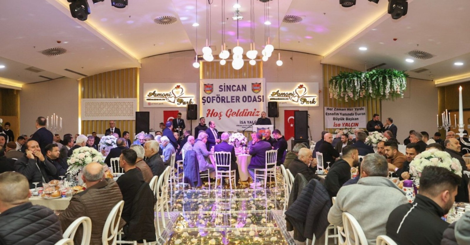 BAŞKAN ERCAN SİNCAN ŞOFÖRLER ODASI ESNAFIYLA İFTAR PROGRAMINDA BİR ARAYA GELDİ